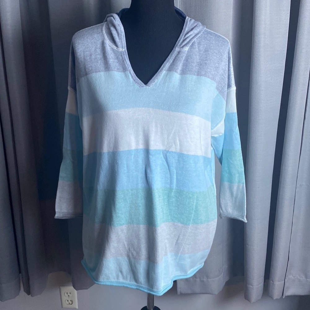 Haggar Clothing Women’s Lightweight Hooded Sweater Blues sz L NWOT